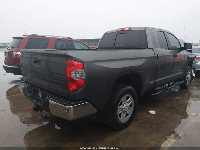 Toyota Tundra Sr5 5.7l V8