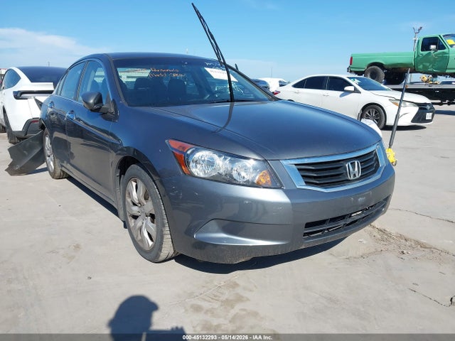 Salvage Honda Accord Image