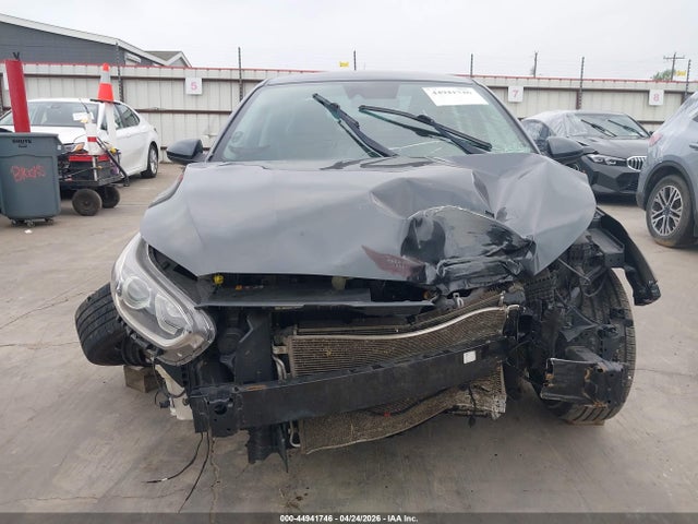 Kia Forte Lxs