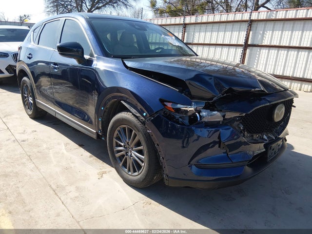 Salvage Mazda Cx Image