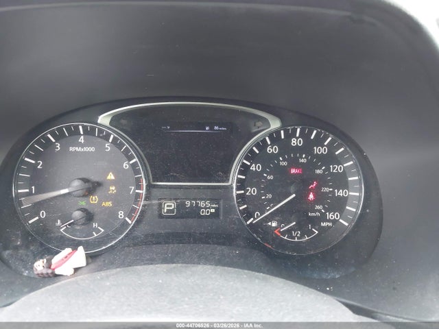 Nissan Pathfinder Sv