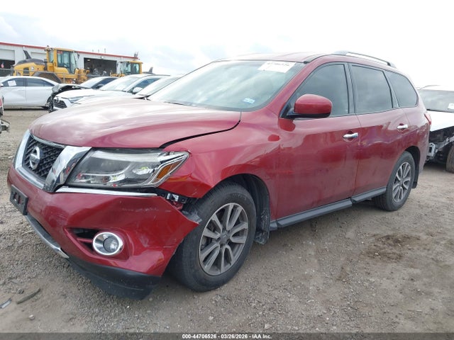 Nissan Pathfinder Sv
