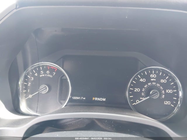 Ford F-150 Lariat