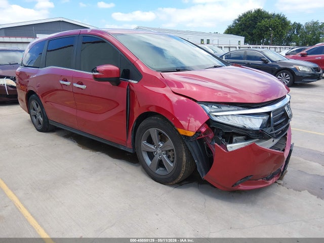 Salvage Honda Odyssey Image