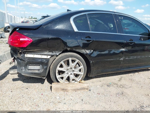 INFINITI G37 Journey