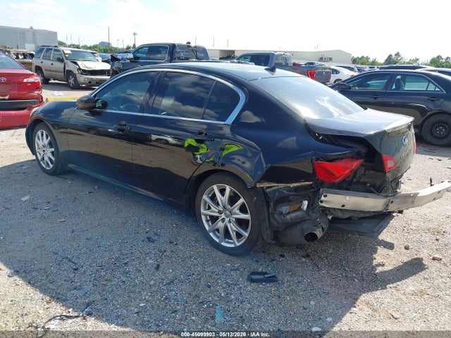 INFINITI G37 Journey