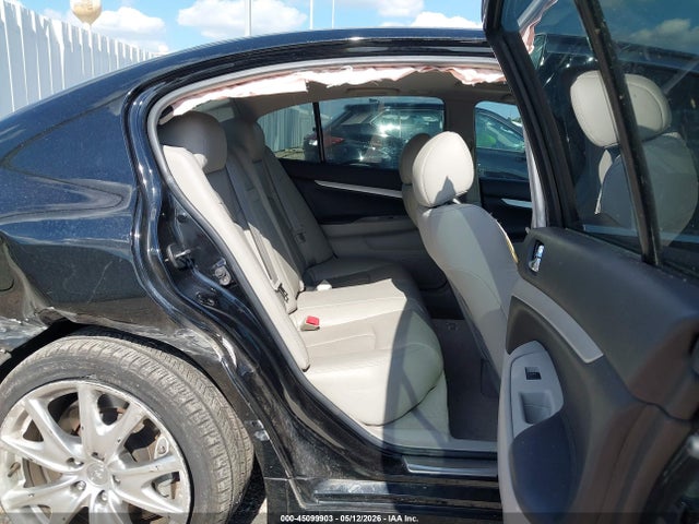 INFINITI G37 Journey