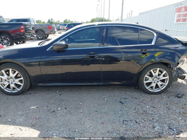 INFINITI G37 Journey