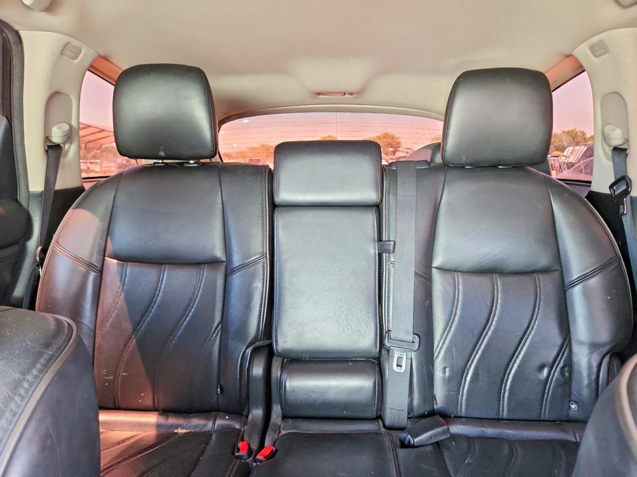 INFINITI Qx Base
