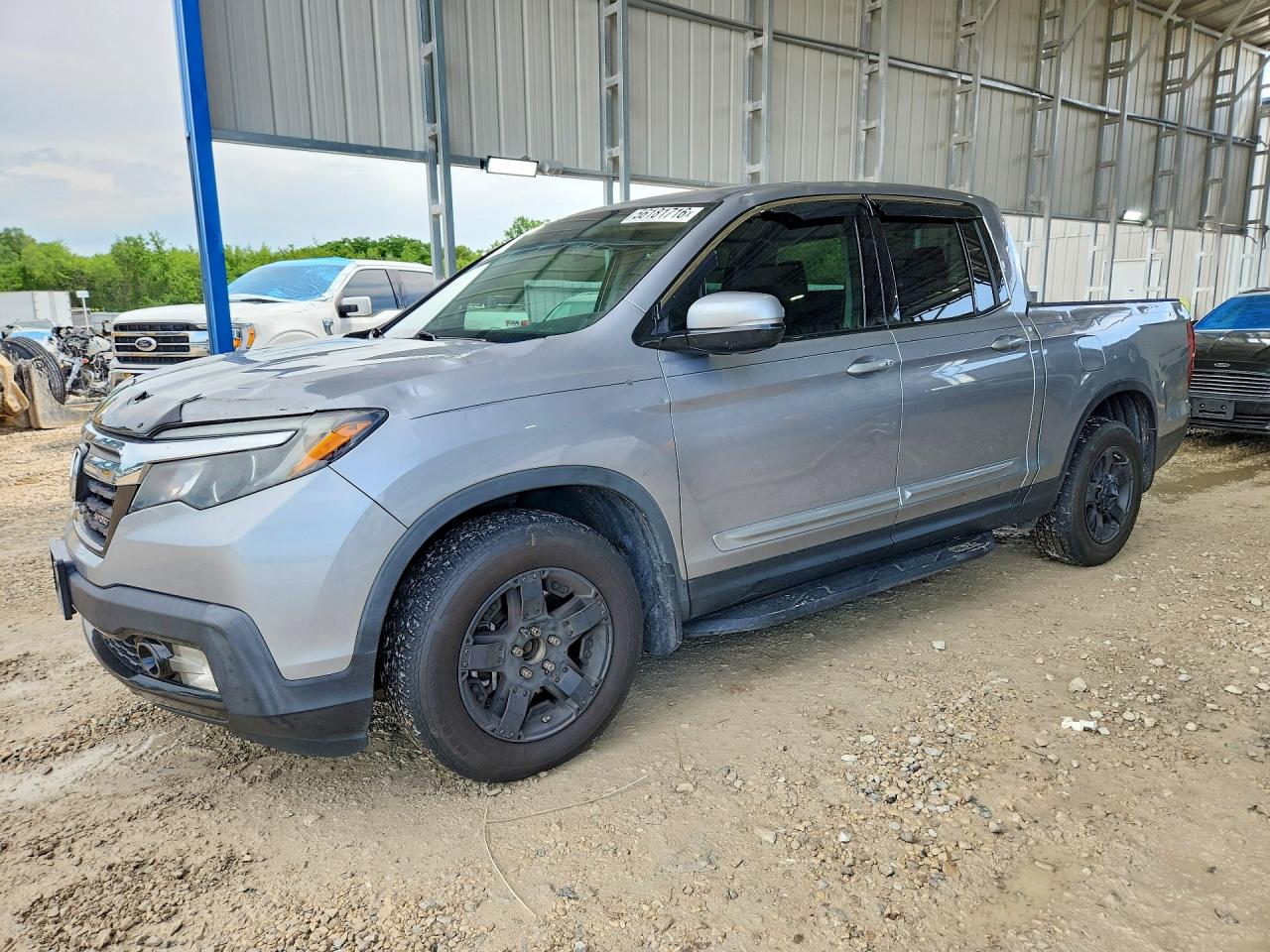 Salvage Honda Ridgeline Image