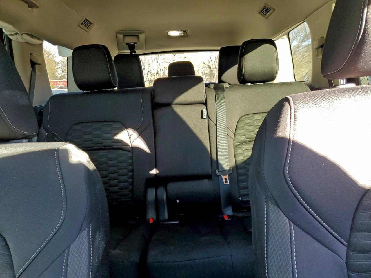 Nissan Pathfinder Sv