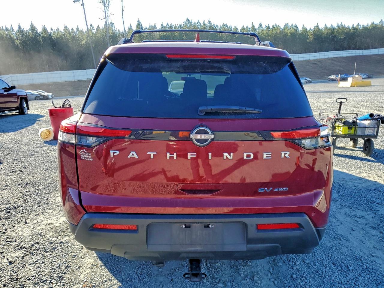 Nissan Pathfinder Sv
