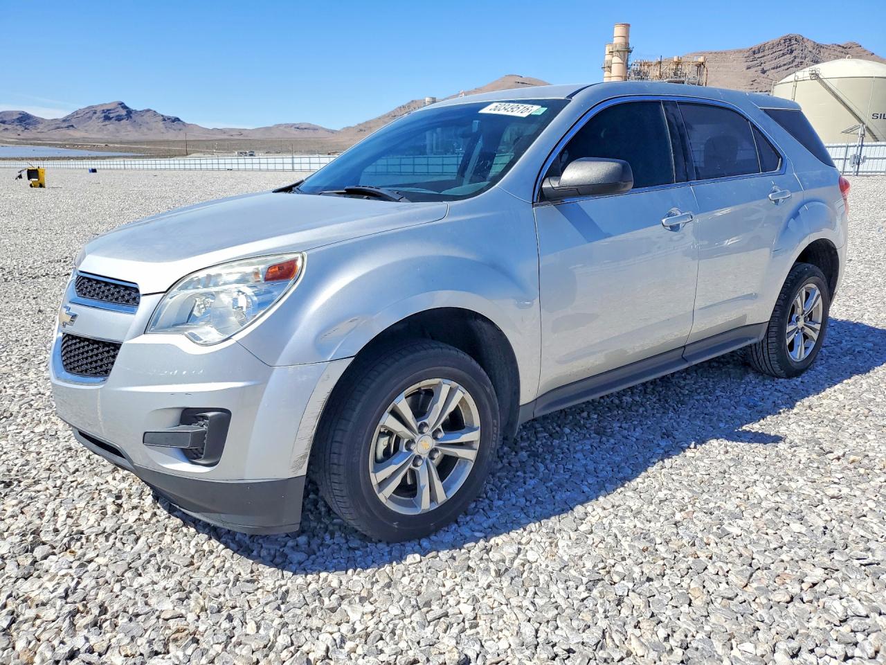 Salvage Chevrolet Equinox Image