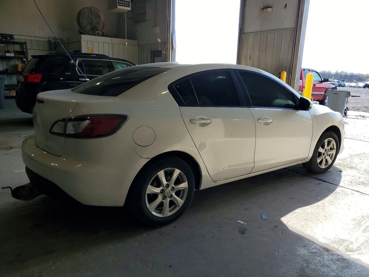 Mazda 3 I