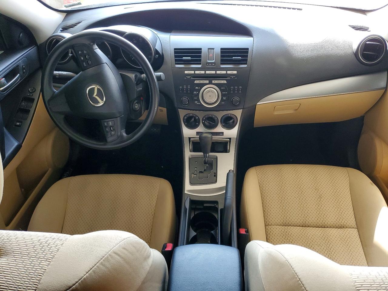 Mazda 3 I