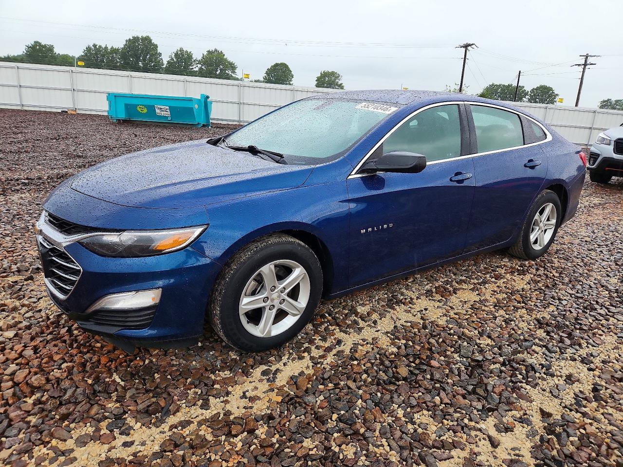 Salvage Chevrolet Malibu Image