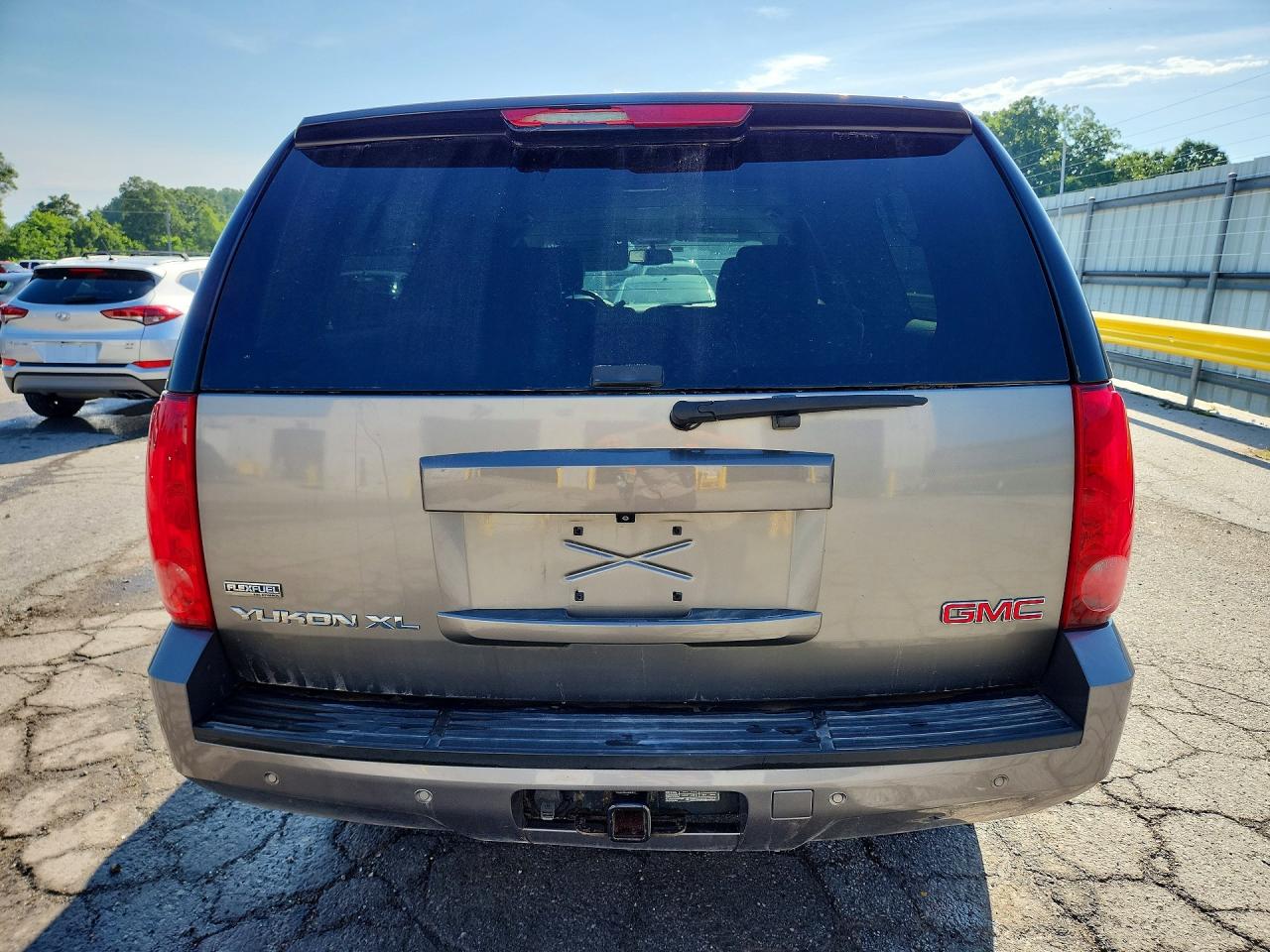 GMC Yukon K1500 Slt