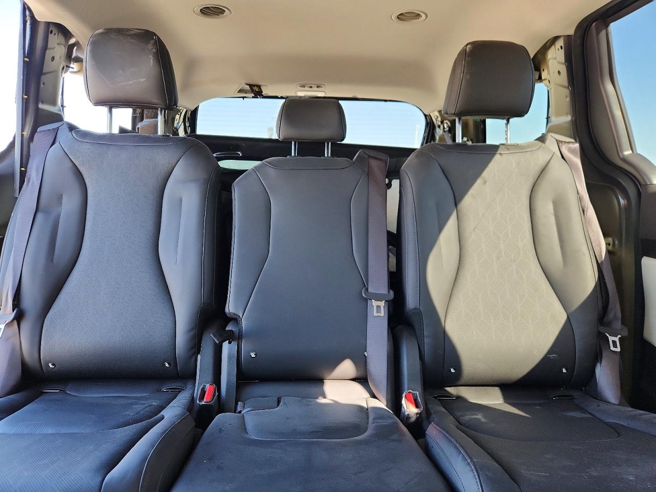 Kia Carnival Lx
