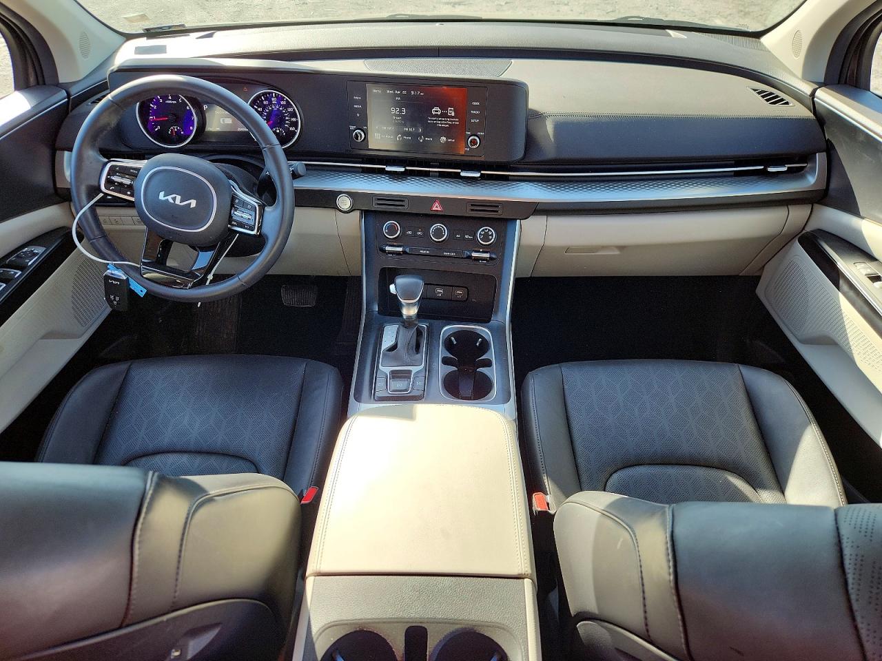 Kia Carnival Lx
