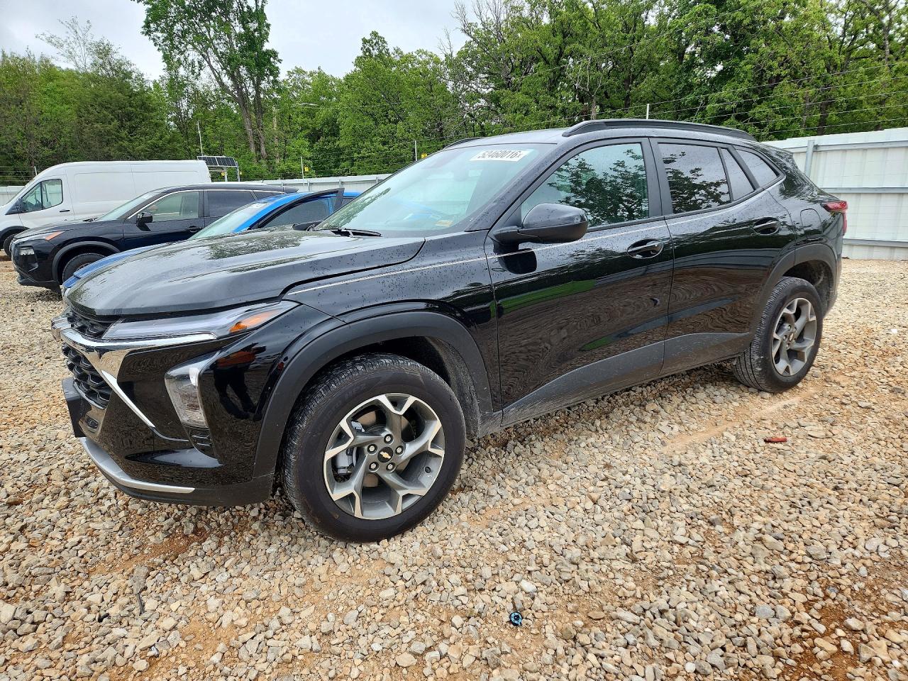 Salvage Chevrolet Trax Image