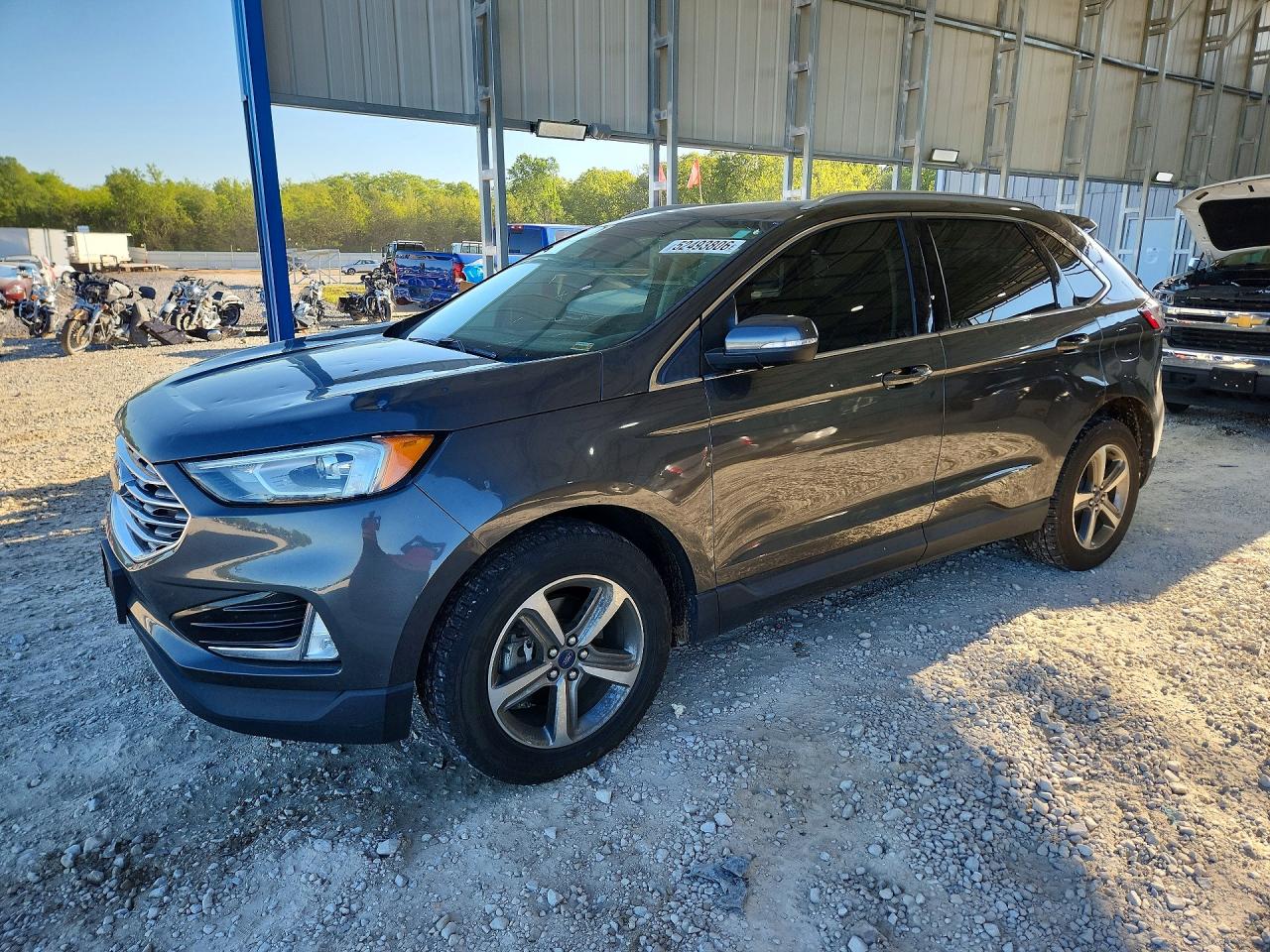 Salvage Ford Edge Image