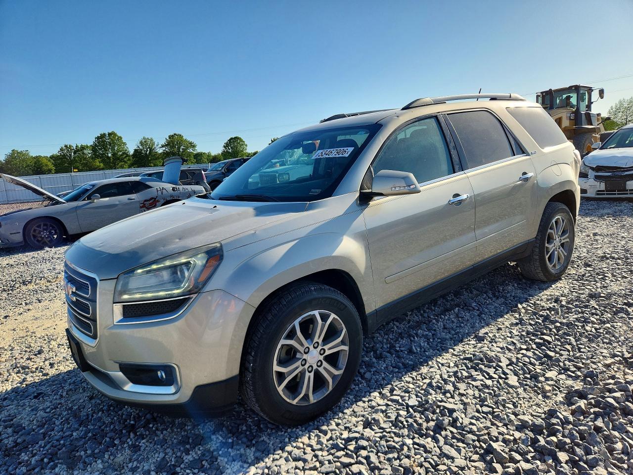 Salvage GMC Acadia Image