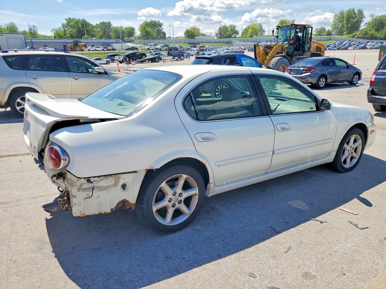 Nissan Maxima Gxe