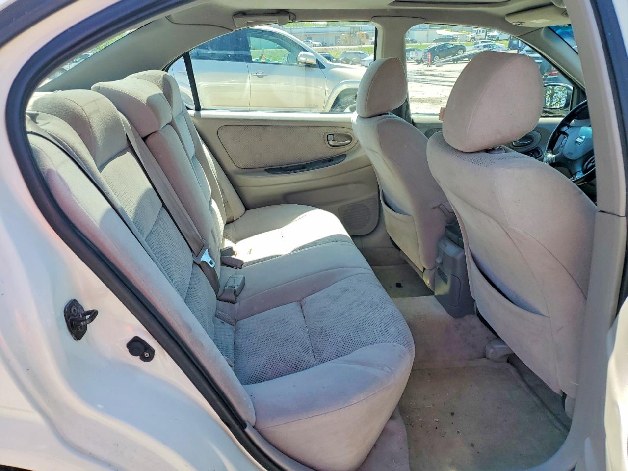 Nissan Maxima Gxe