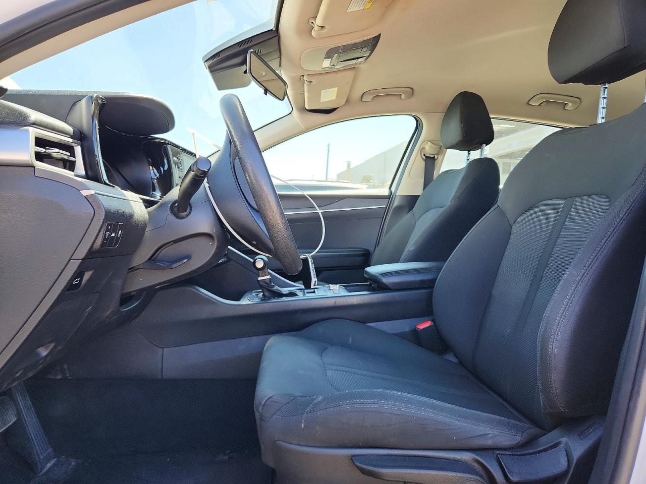Kia K5 Lxs
