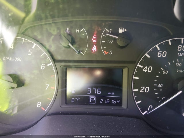 Nissan Sentra S