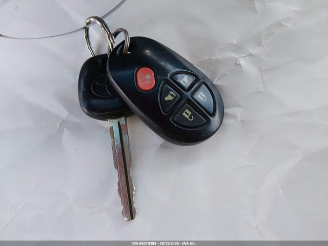 Toyota Sienna Le
