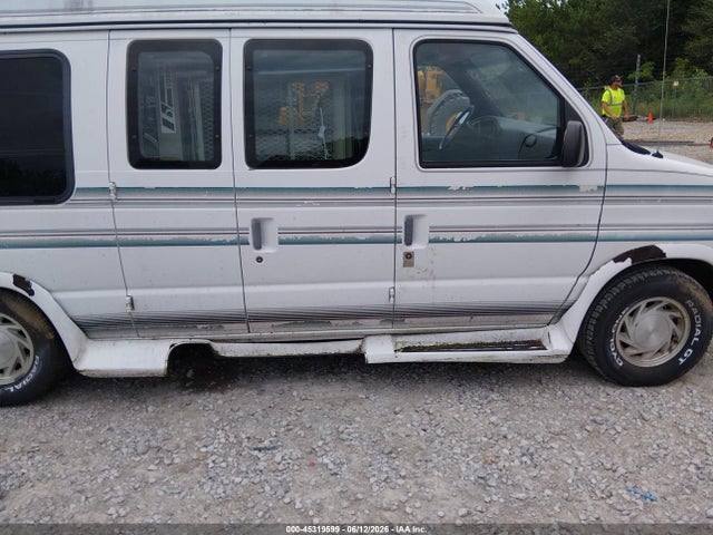Ford Econoline E150 Van