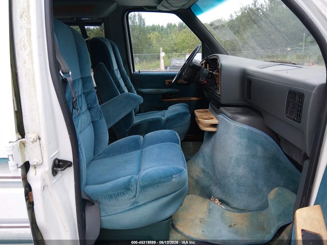 Ford Econoline E150 Van