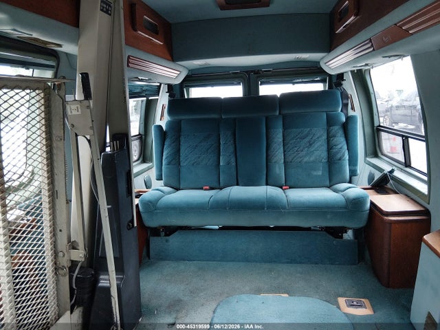 Ford Econoline E150 Van