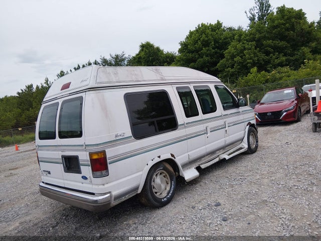 Ford Econoline E150 Van