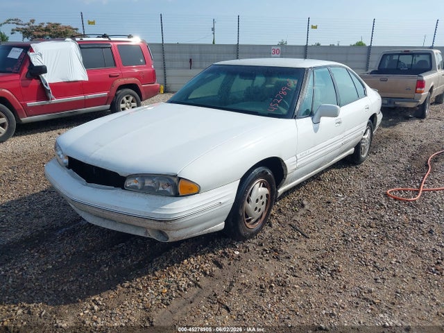 Pontiac Bonneville Se
