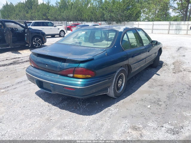 Pontiac Bonneville Se