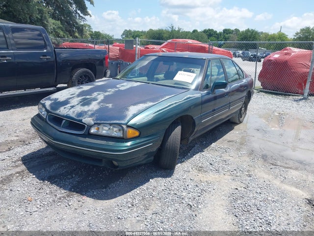 Pontiac Bonneville Se
