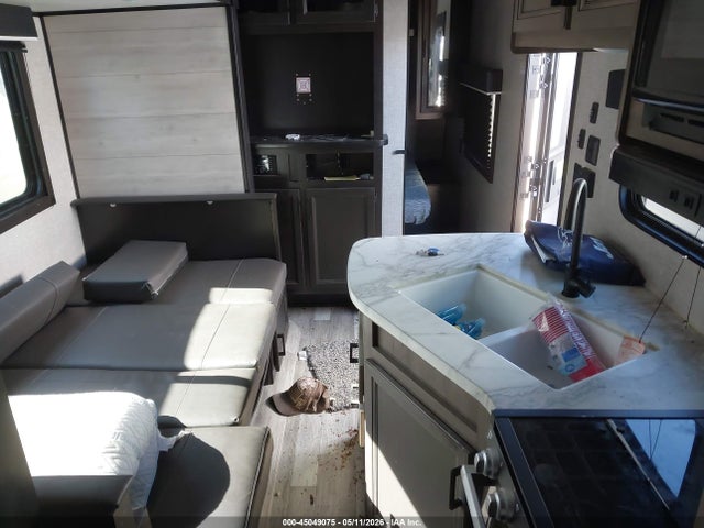 Jayco SLX