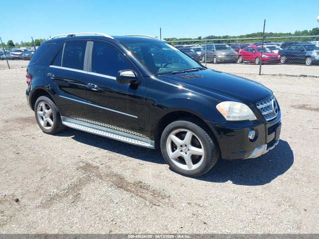 Salvage Mercedes-Benz M-Class Image