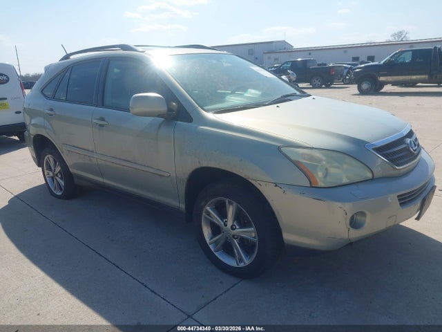 Salvage Lexus RX Image