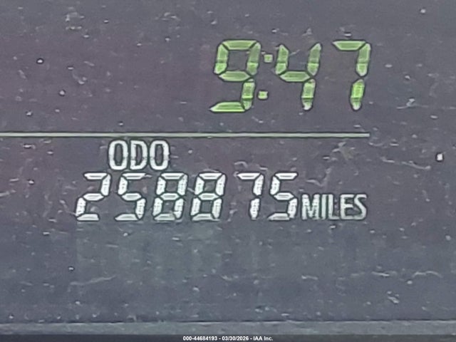 Toyota Prius v Two