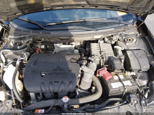Mitsubishi Lancer Le