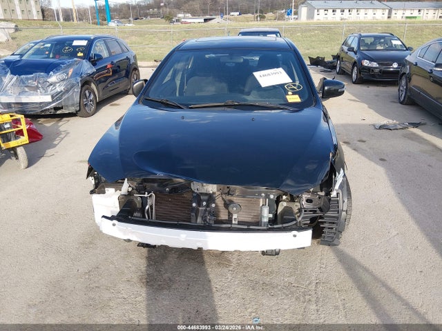 Mitsubishi Lancer Le