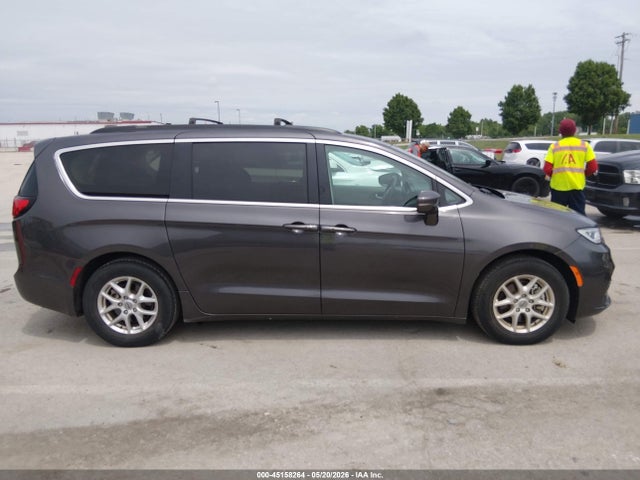 Chrysler Pacifica Touring L