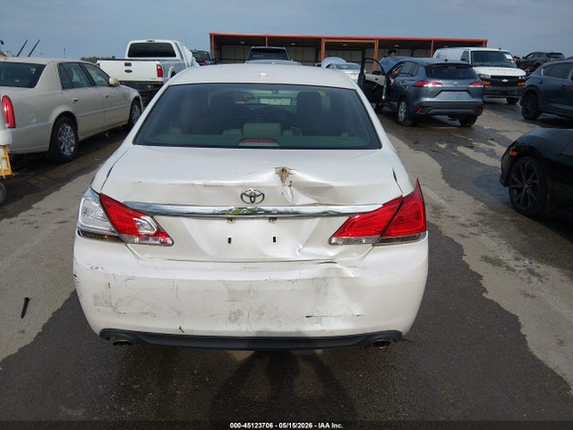Toyota Avalon Limited