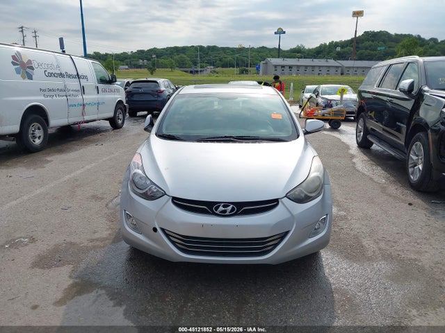Hyundai ELANTRA Limited