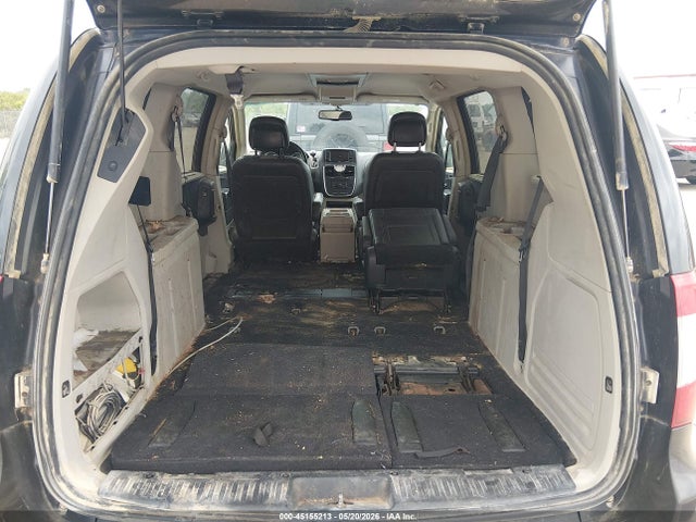 Chrysler Town & Country Touring