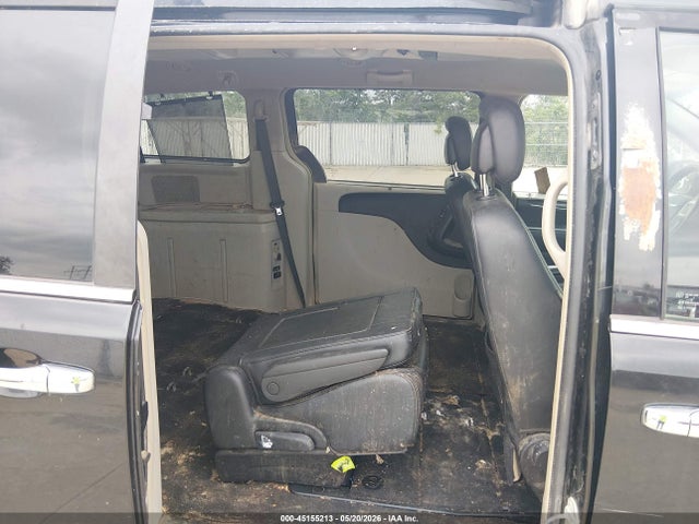 Chrysler Town & Country Touring