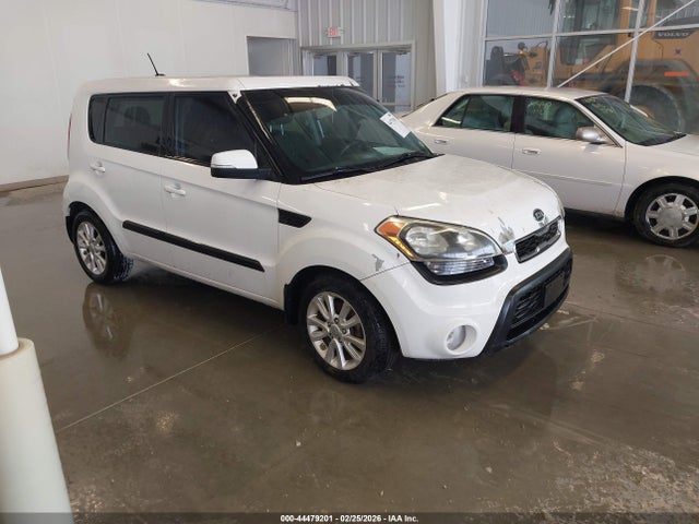 Salvage Kia Soul Image